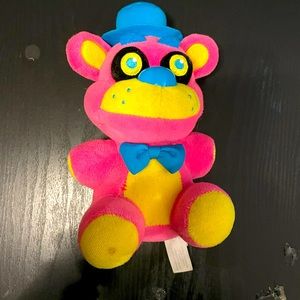 Blacklight Freddy Five Nights at Freddy’s Plush 🐻👻